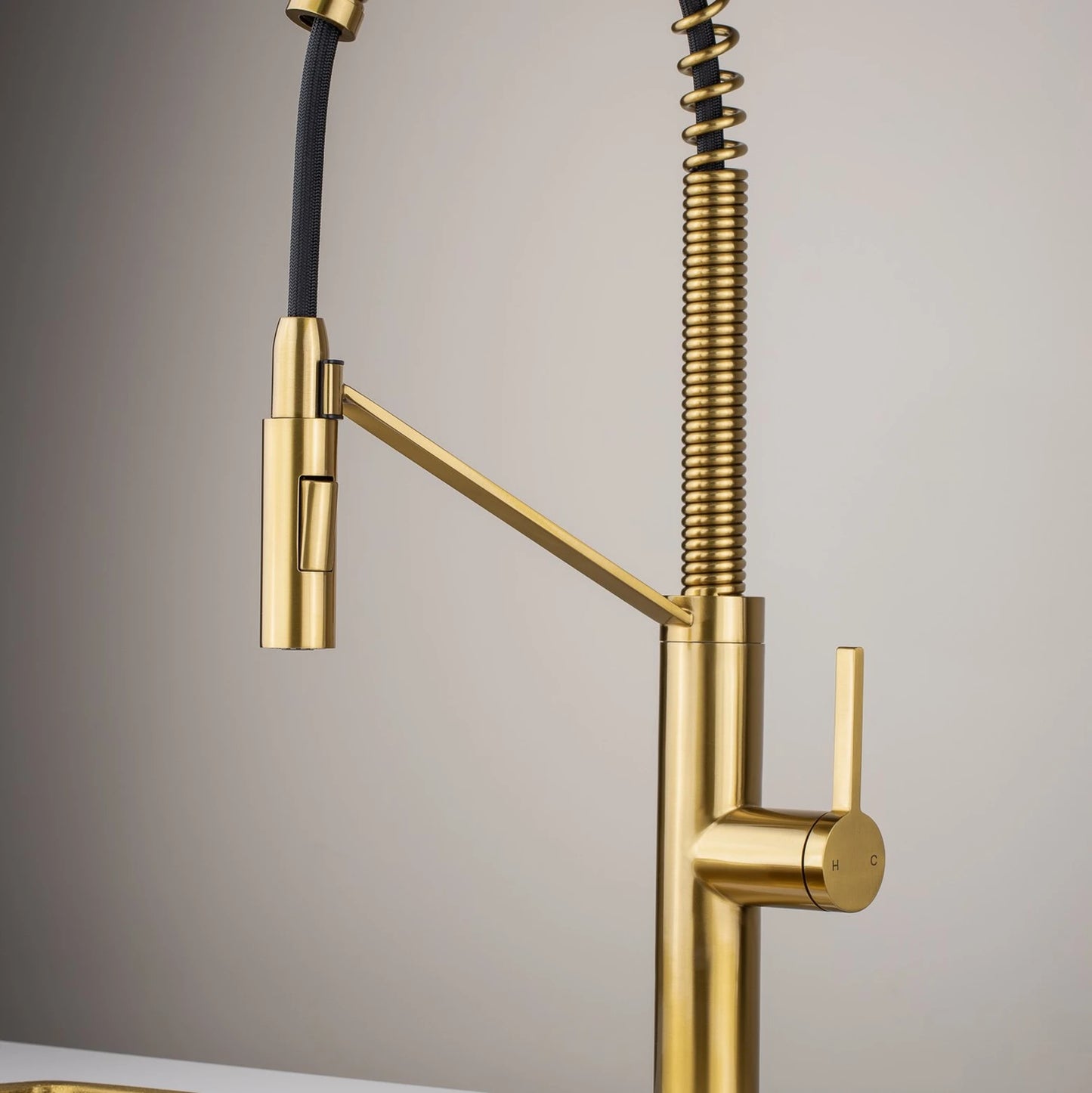 TORNEIRA MONOCOMANDO Q/F CELINE DOURADO ESCOVADO