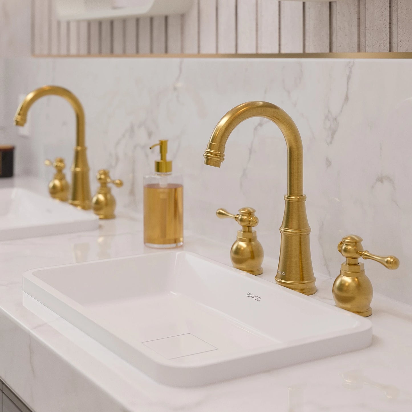 TORNEIRA DUPLO COMANDO Q/F ST CLAIRE DOURADO ESCOVADO